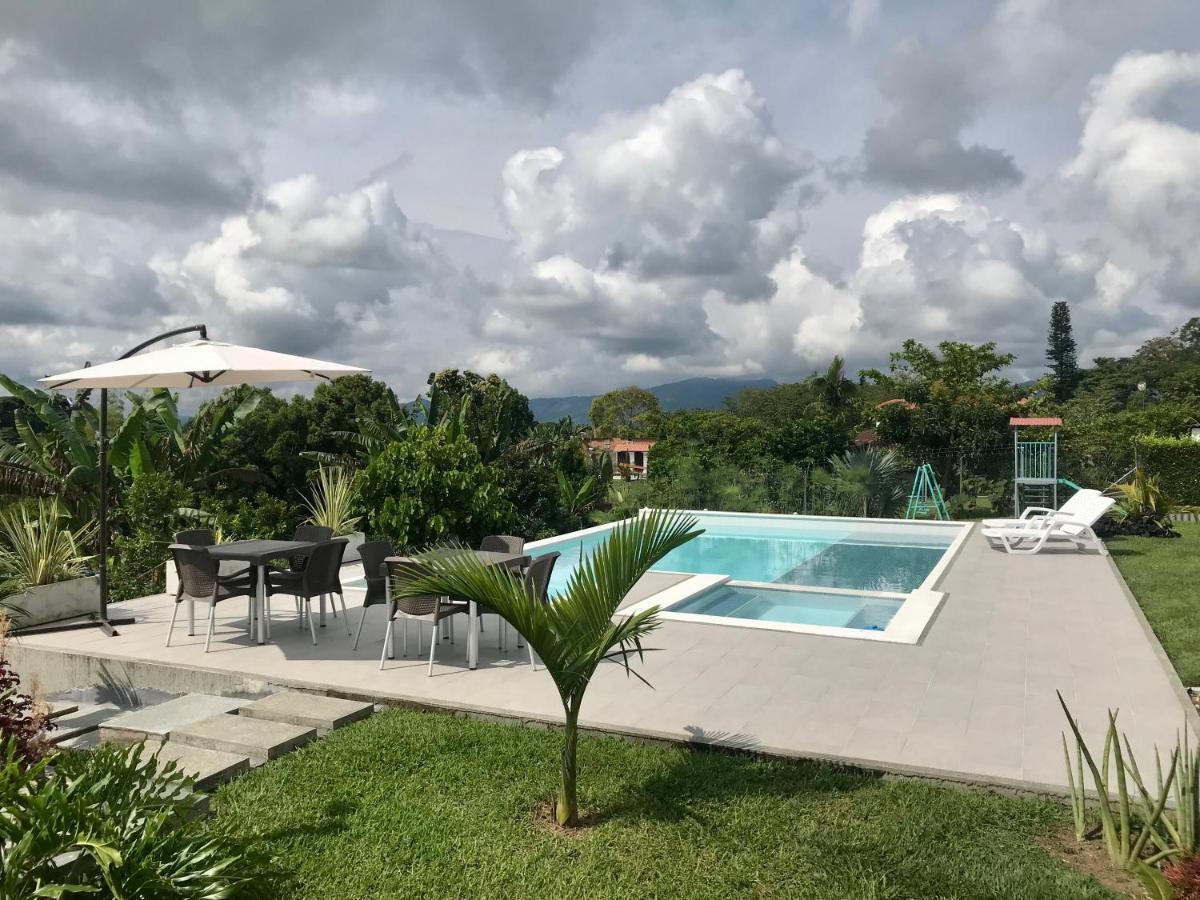 Torcaza Casa De Campo Quimbaya Ngoại thất bức ảnh
